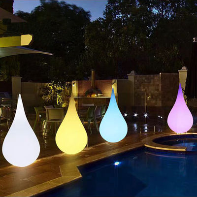 Lampe de sol à goutte d'eau en plastique pour décoration d'événements