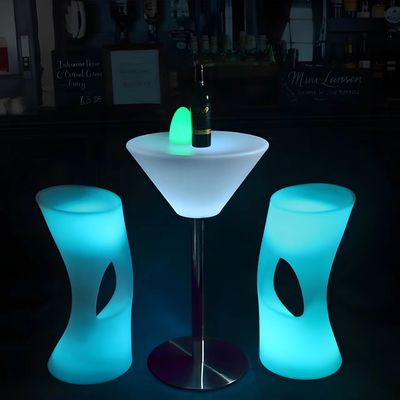 Meubles de bar à LED lumineux Table à cocktail et chaises éclairées Table à bar à LED étanche Meubles à LED