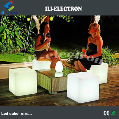 L'éclairage LED extérieur est une solution parfaite pour l'éclairage.