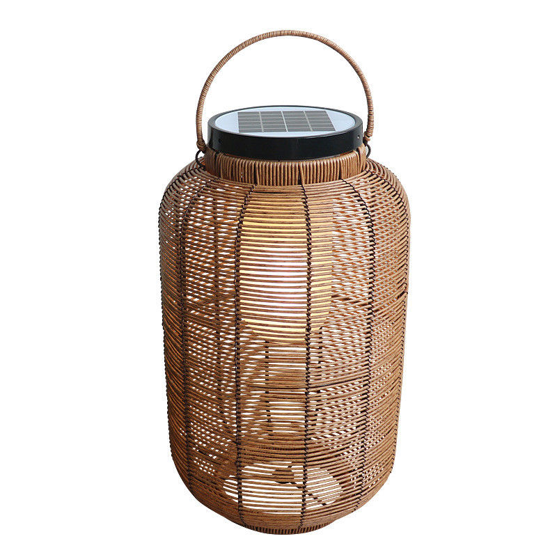 Lampes solaires en rotin tissé décoratives, lampe en rotin extérieure pour l' atmosphère de la villa