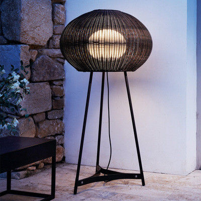 Lampes de sol en rotin pour l' extérieur IP44 imperméable à l' eau pour la décoration d' hôtel