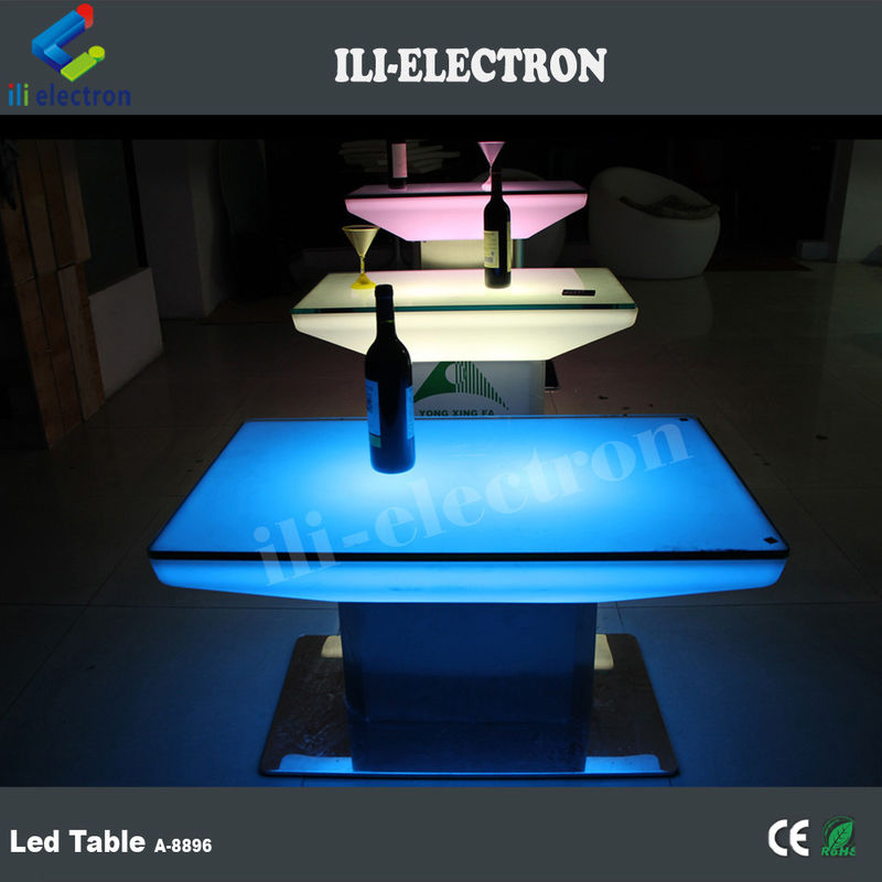 Table à manger LED en plastique carré à changement de couleur extérieur et intérieur